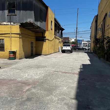 Oyo Hotel Linda تيجوانا المظهر الخارجي الصورة