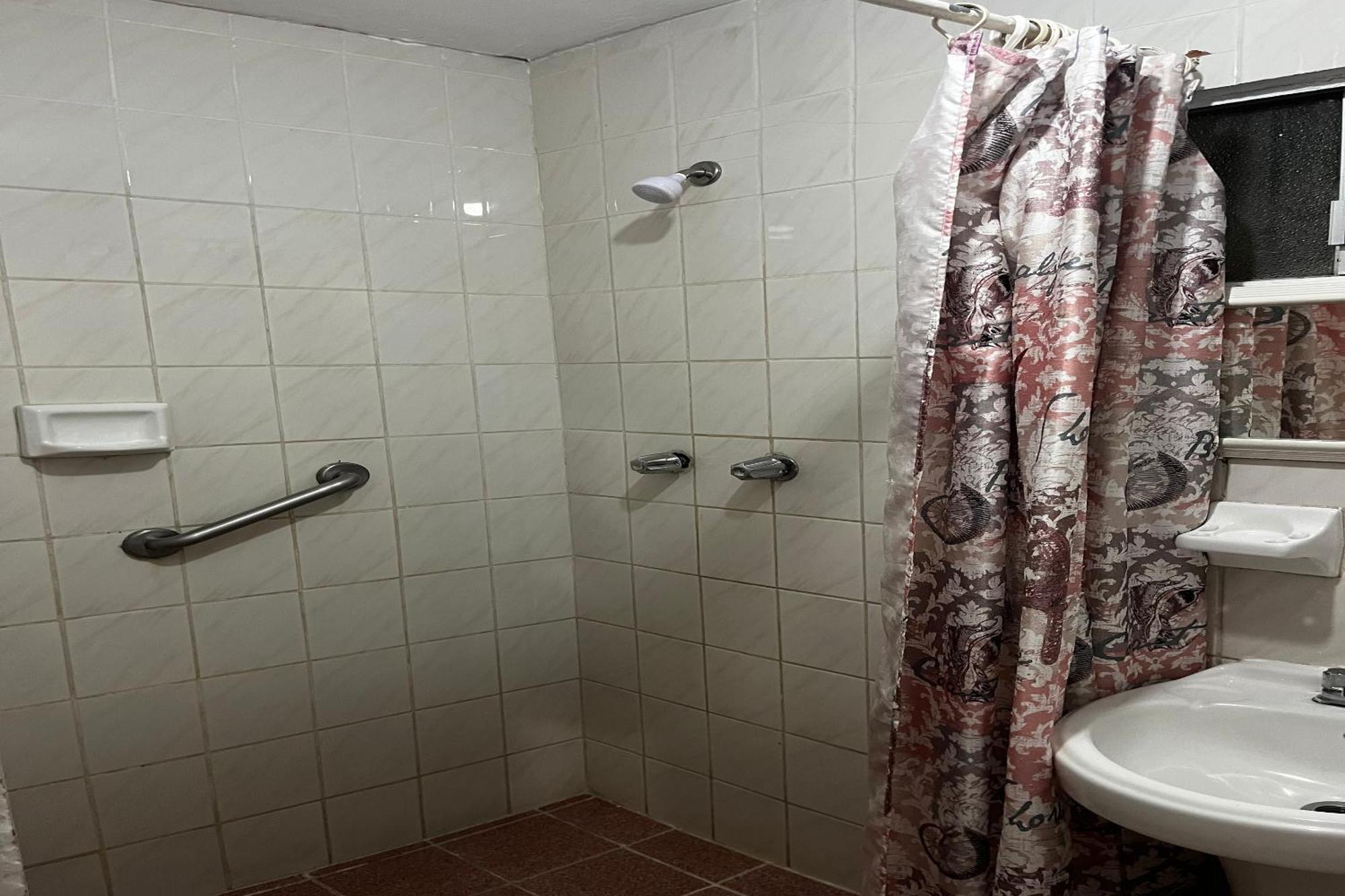 Oyo Hotel Linda تيجوانا المظهر الخارجي الصورة