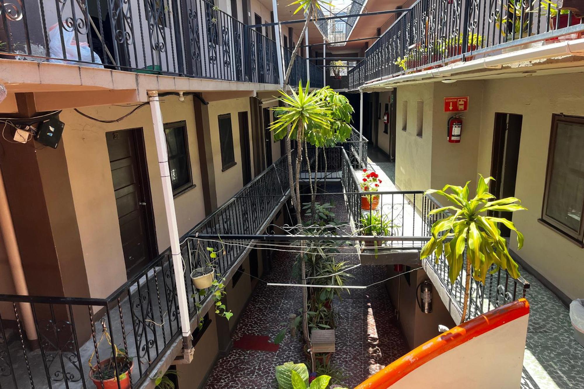 Oyo Hotel Linda تيجوانا المظهر الخارجي الصورة