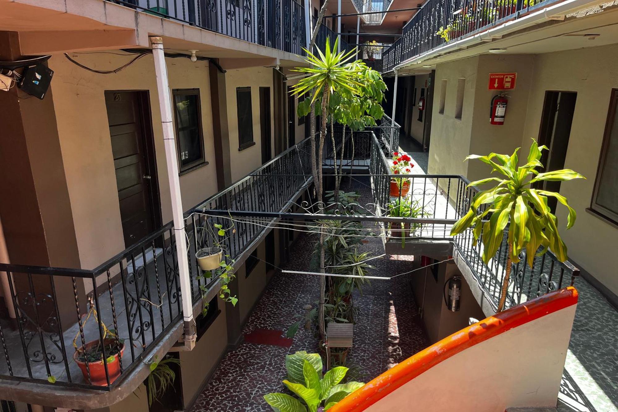 Oyo Hotel Linda تيجوانا المظهر الخارجي الصورة